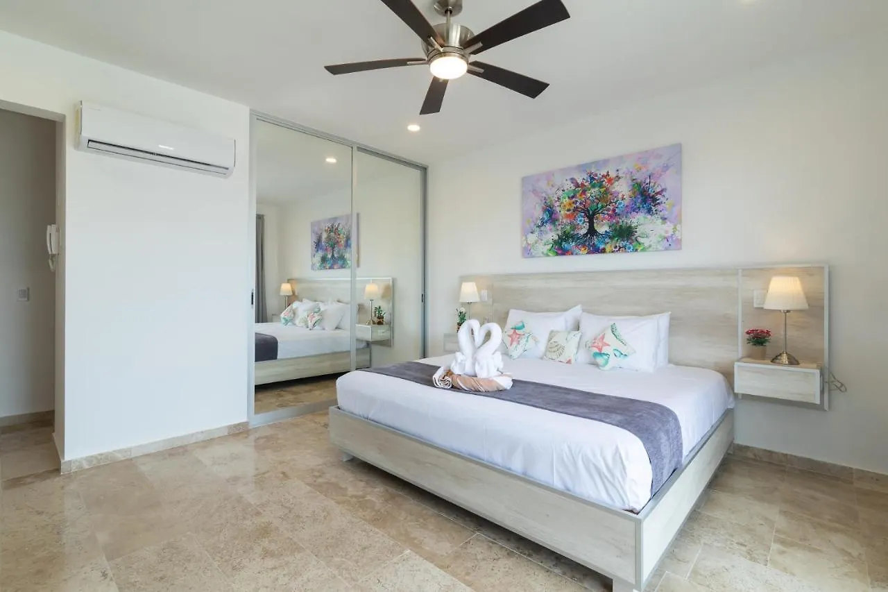 Kuyaan Coral Suites By Holiday In Playa Playa del Carmen Apartmán
